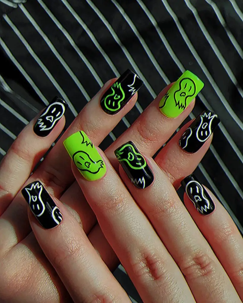 SLIMER __ Lime Green Ghost Halloween Short Square Press On Nails (APRES_SML)