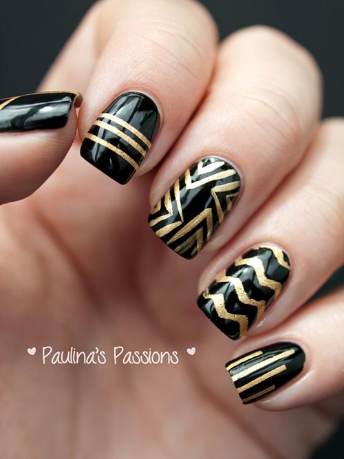Black and gold striped nail designs