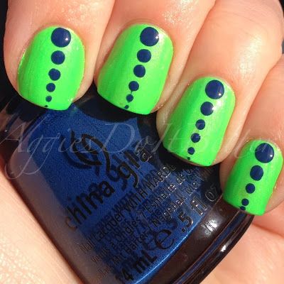 Blue and Green Polka Dot Nail Art