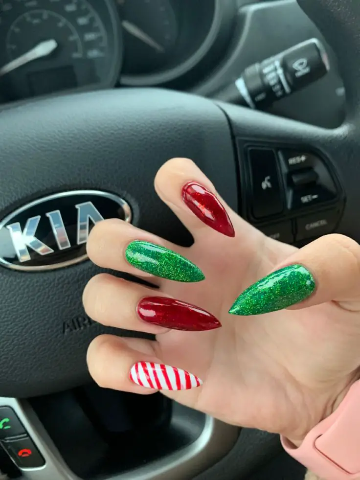 Red and Green Christmas Nails