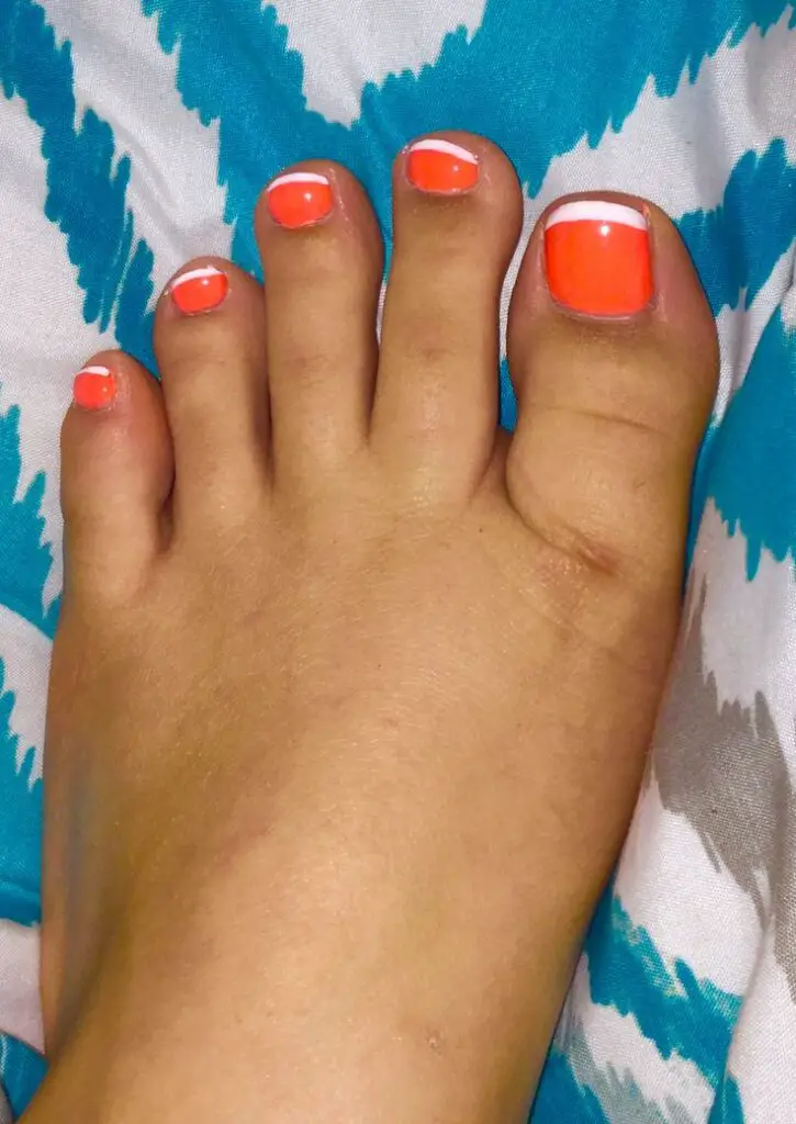 Coral Toe Nail French Tips