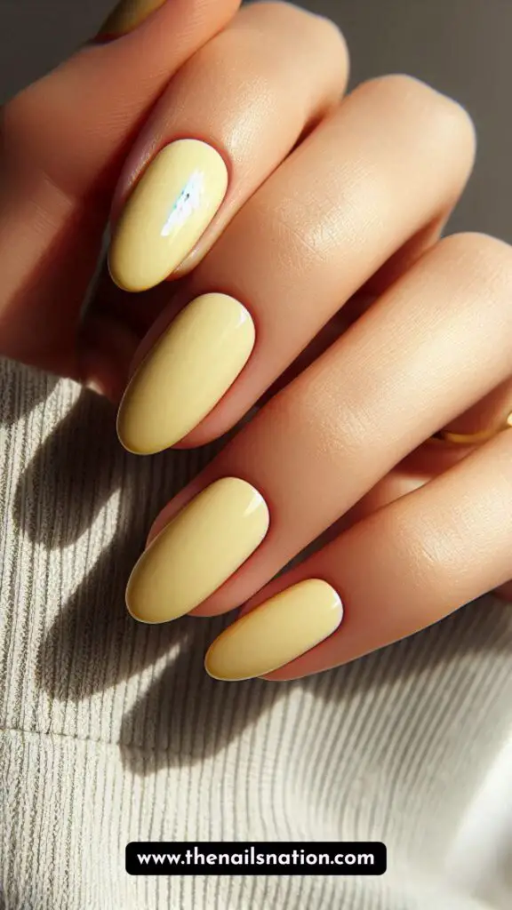 Classic Butter Yellow Gloss Nails